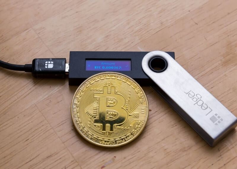 Crypto Wallet Ledger Announces Support for the Latest Version of Monero