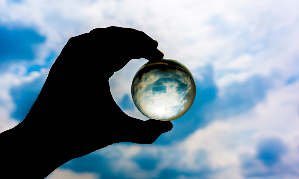 Transparency and Shared Incentives Promote Truly Decentralized Crypto Investing